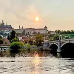 Washington-5 By Interhome דירה פראג